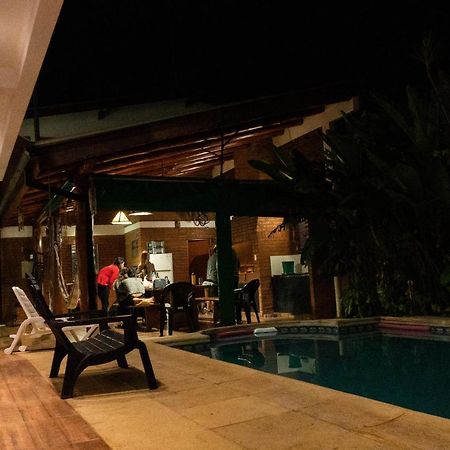 Managua Apart Hotel Пуерто-Іґуасу Екстер'єр фото