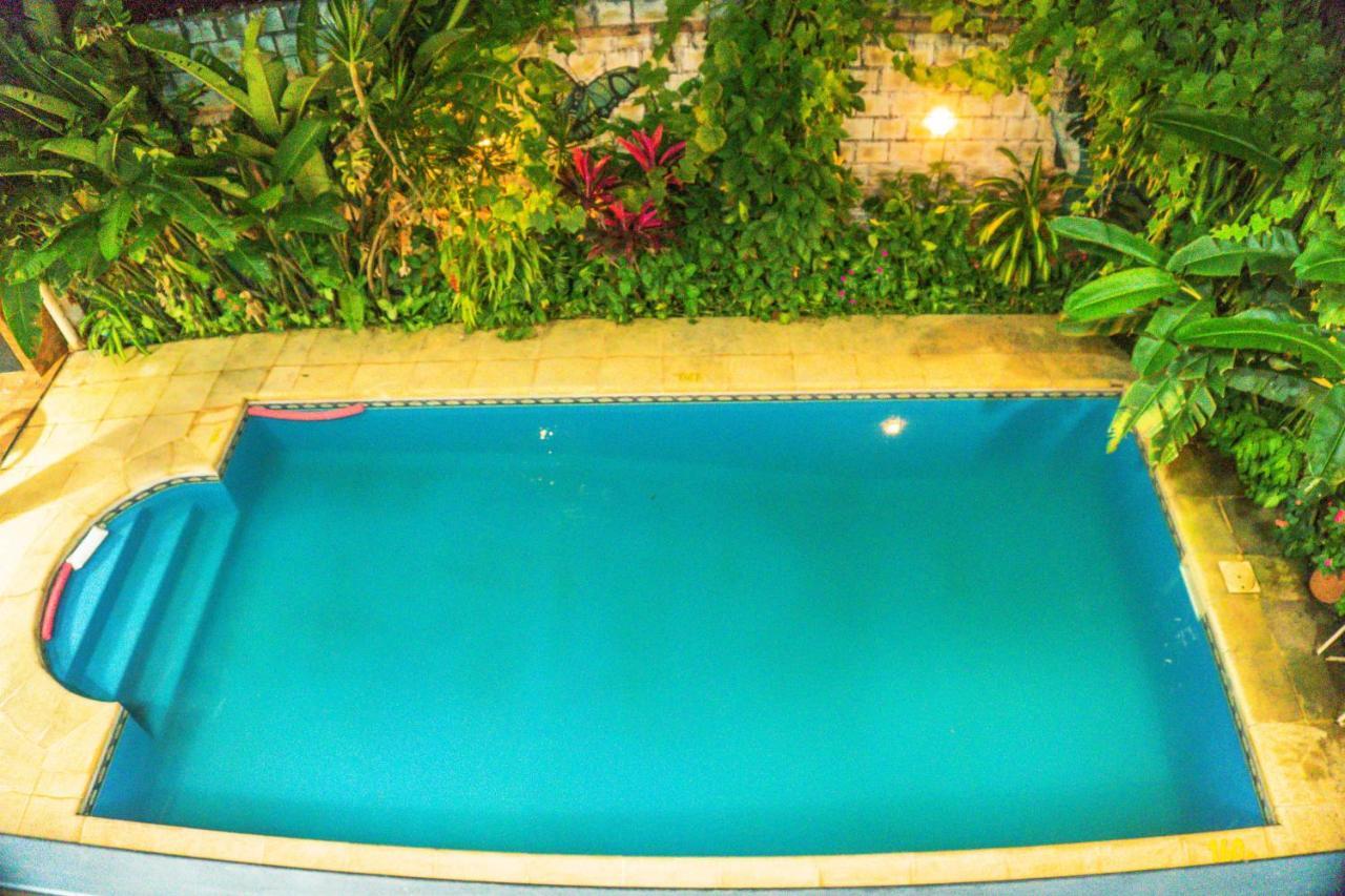 Managua Apart Hotel Пуерто-Іґуасу Екстер'єр фото
